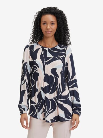 Betty Barclay Blouse in Blue: front