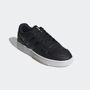ADIDAS ORIGINALS Sneaker 'Courtic' in Schwarz