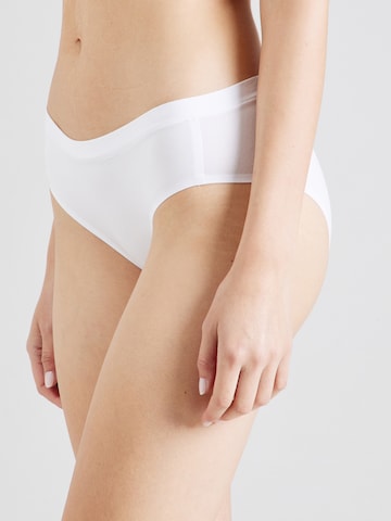 Panty 'Smart Natural' di TRIUMPH in bianco: frontale