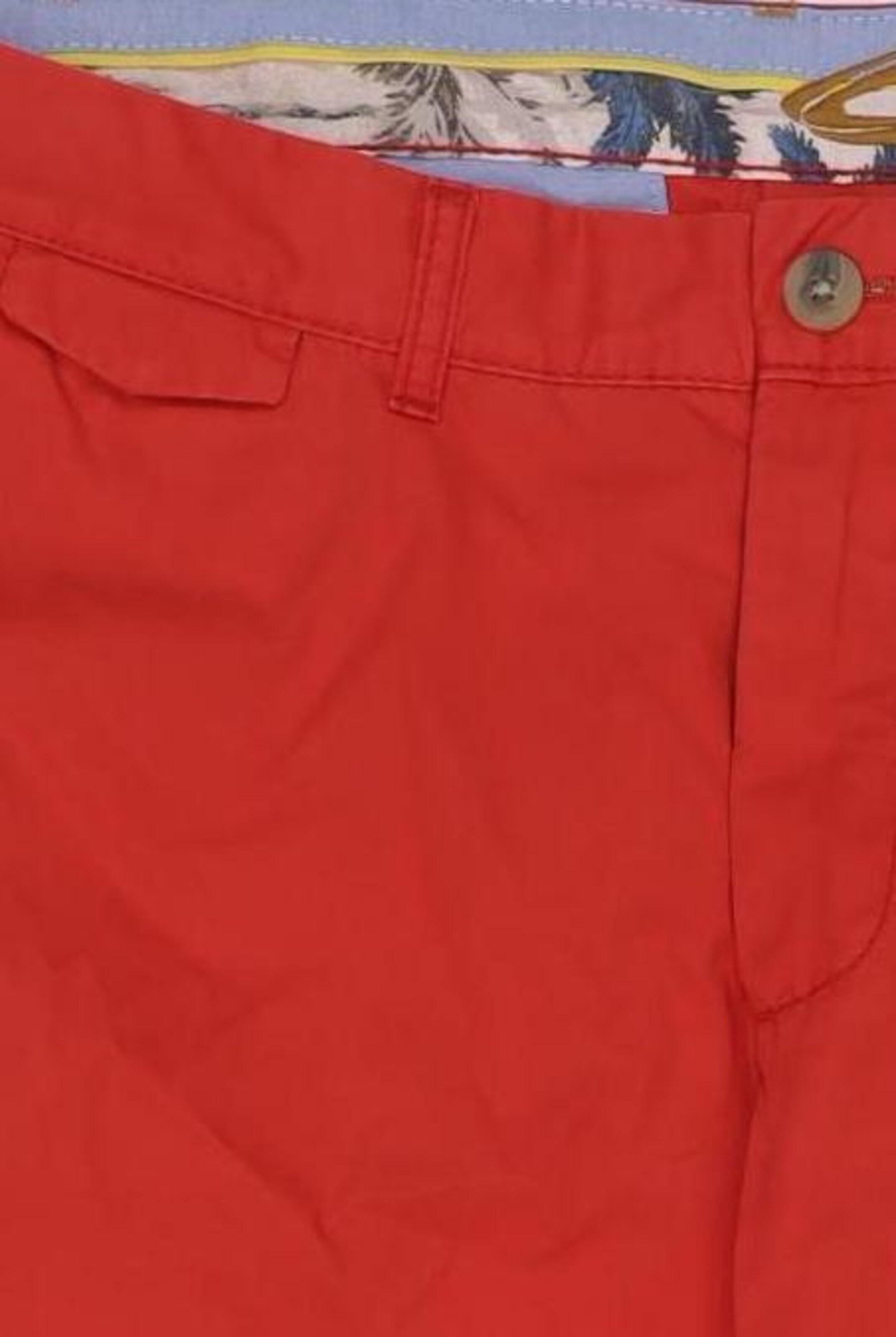 CAMEL ACTIVE Shorts in 34 in Red