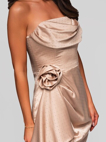 Abito da sera di Ombre in beige