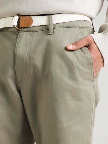 s.Oliver Regular Shorts 'Phoenix' in Grün