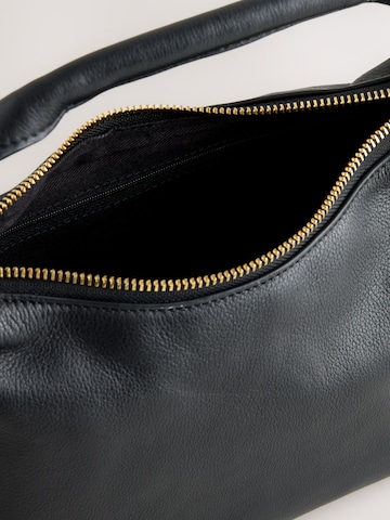 Next Handtas in Zwart