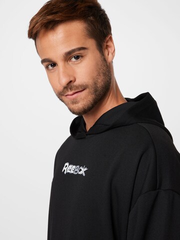 Reebok - Sweatshirt de desporto em preto