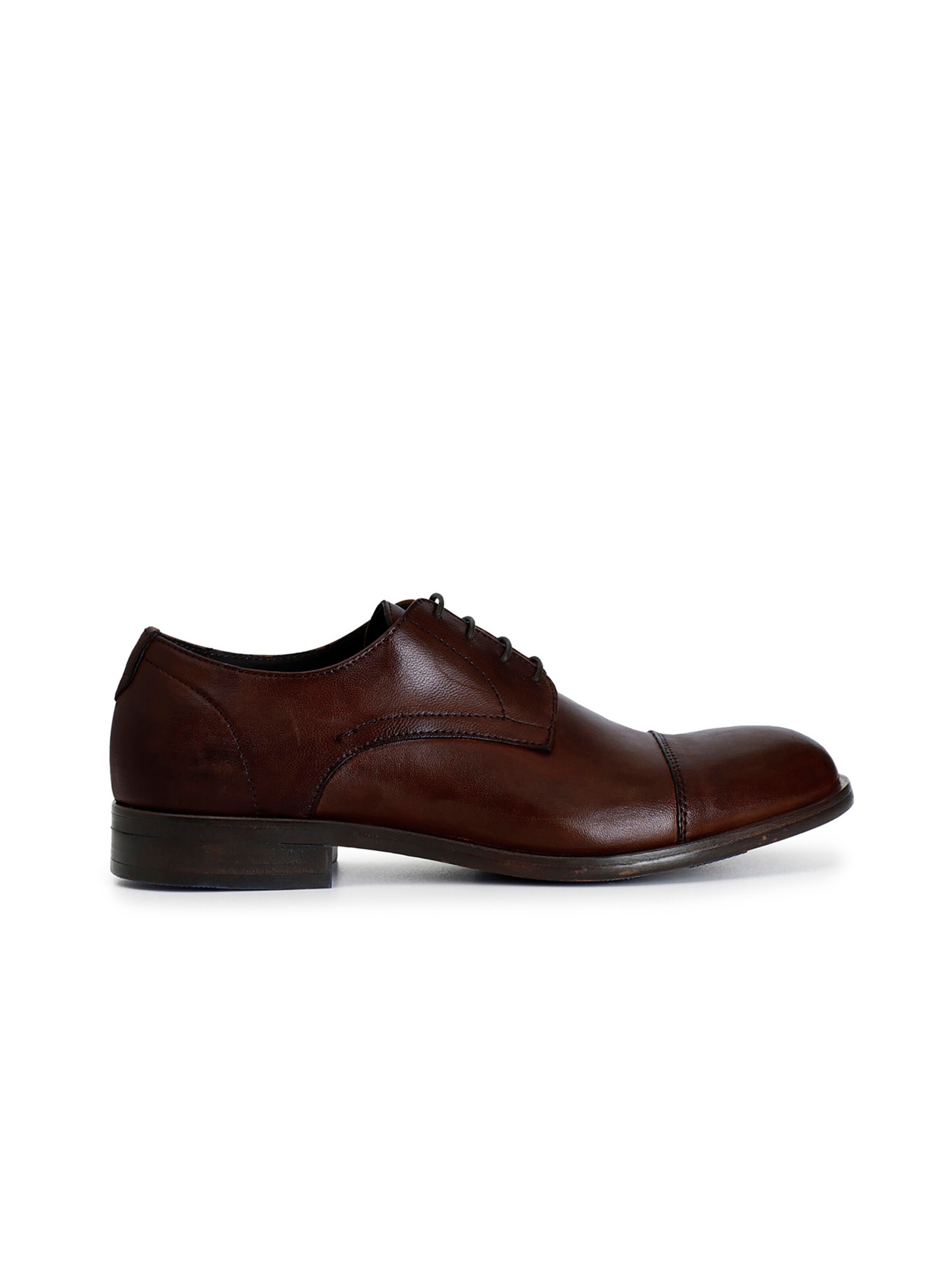 Scarpa stringata di CAFè NOIR in marrone