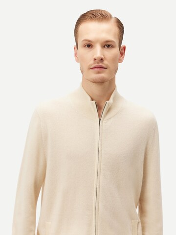 GOBI Cashmere Strickjacke 'Men's Essential Full-Zip Cashmere Cardigan'‌‌‌‌‌‌‌ in Weiß