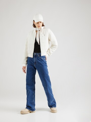 Calvin Klein Jeans Kurtka przejściowa w kolorze biały