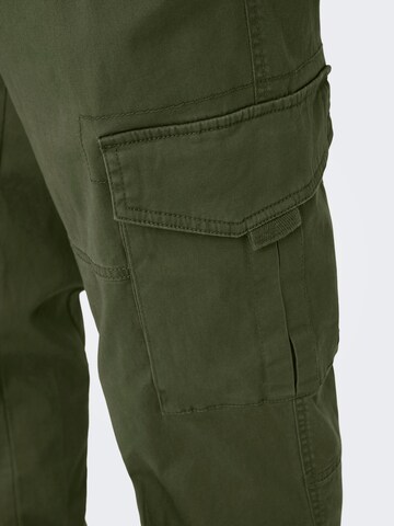 Only & Sons Ozke Kargo hlače 'Dean' | zelena barva