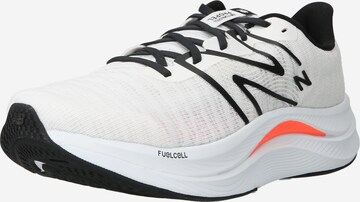 Chaussure de course 'FuelCell Propel v4' new balance en blanc : devant