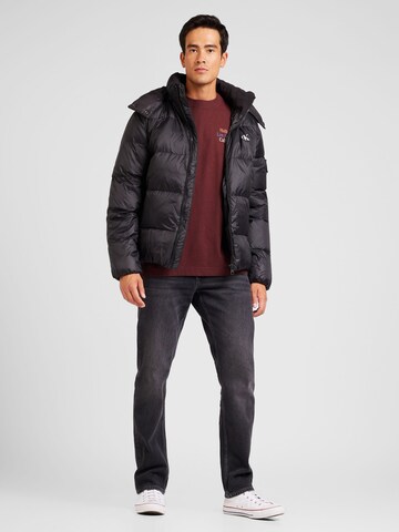 Veste d’hiver 'Essentials' Calvin Klein Jeans en noir