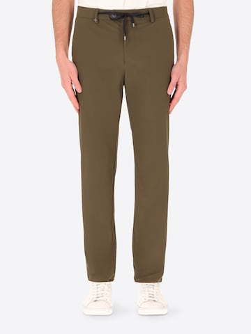 Distretto12 Regular Hose 'York Active' in Grün: Vorderseite