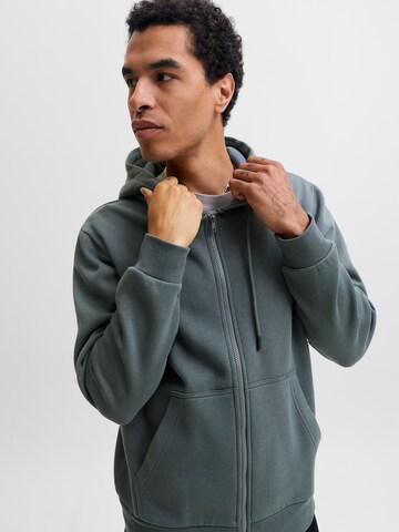 JACK & JONES Свитшот 'JJEBRADLEY' в Серый