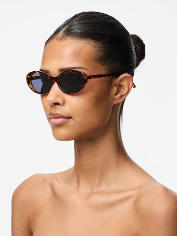 PIECES Zonnebril 'PCSANNA' in Bruin