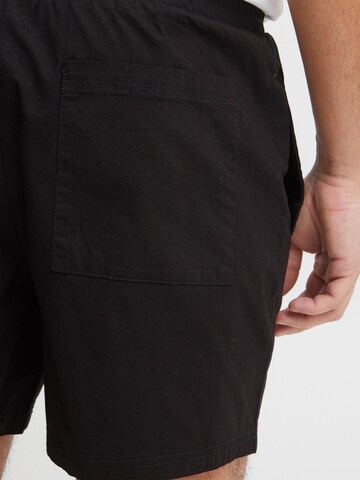 regular Pantaloni 'Faustino' di !Solid in nero