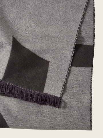 TOM TAILOR DENIM Sjaal in Grijs
