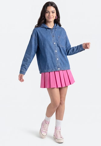 MYMO Between-Season Jacket in Blue