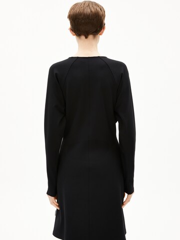 Robe ARMEDANGELS en noir