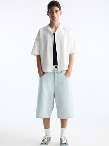 Pull&Bear Loosefit Shorts in Blau