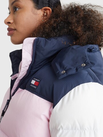 Tommy Jeans Jacke 'Alaska' in Blau