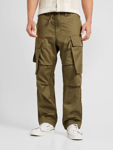 regular Pantaloni cargo di G-Star RAW in verde: frontale