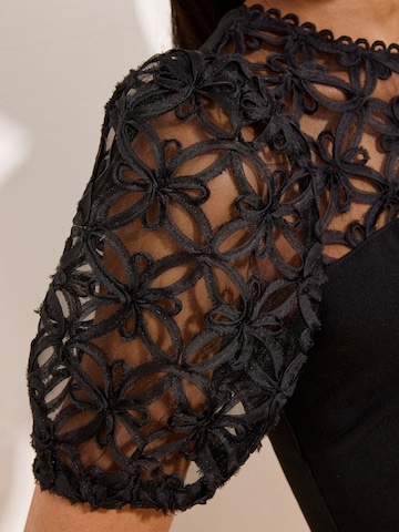 Lipsy Bluse in Schwarz