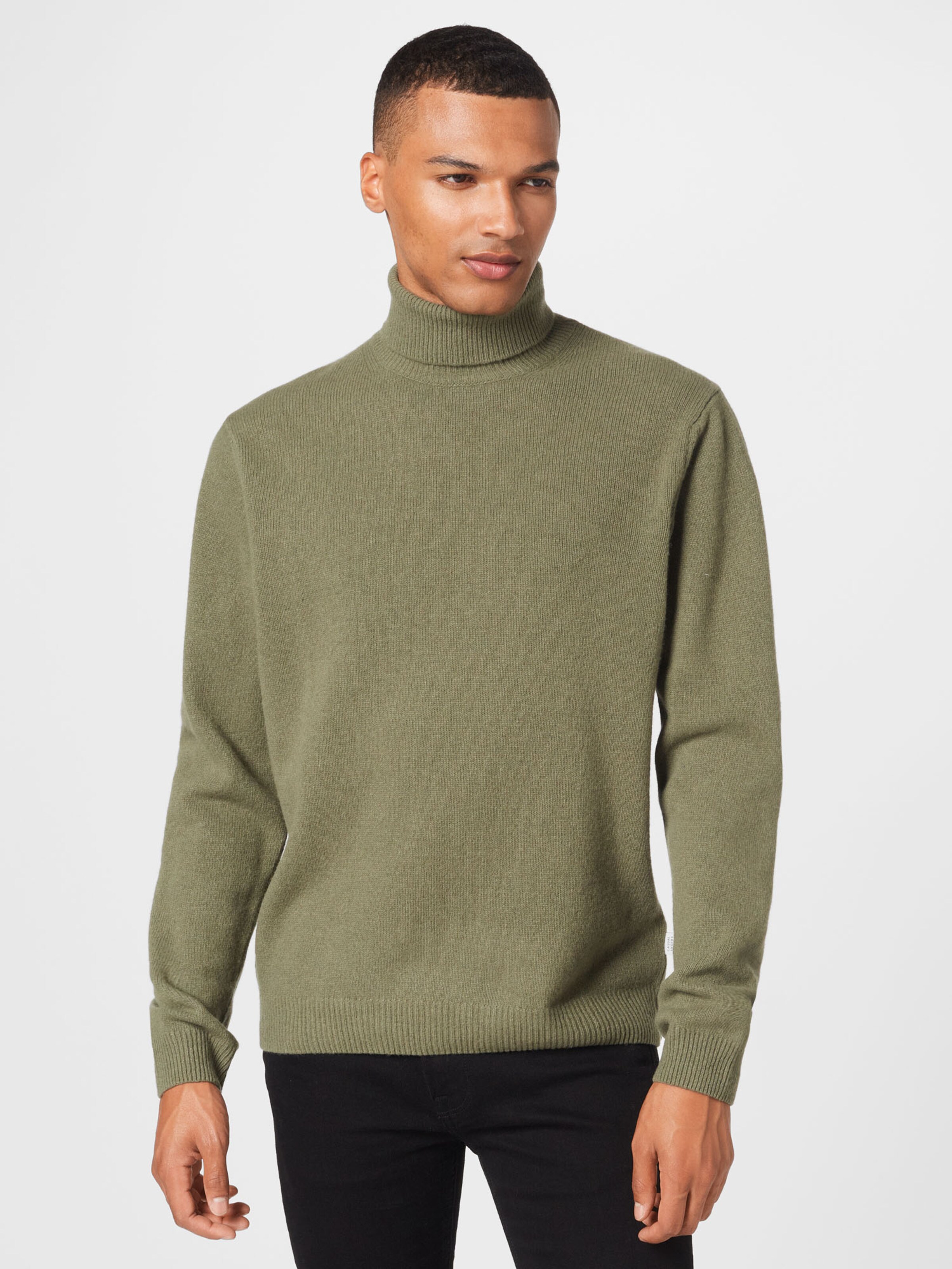 Karl sweater store
