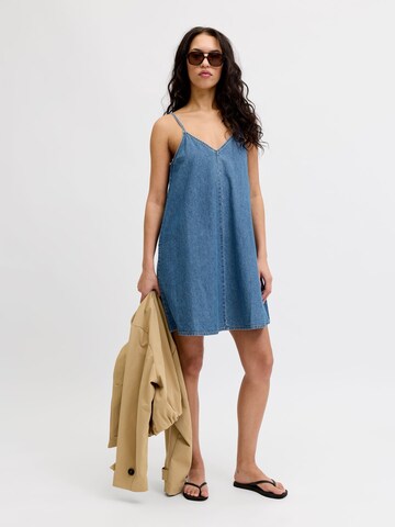 Robe JJXX en bleu