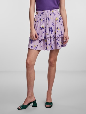 Y.A.S Skirt in Purple: front