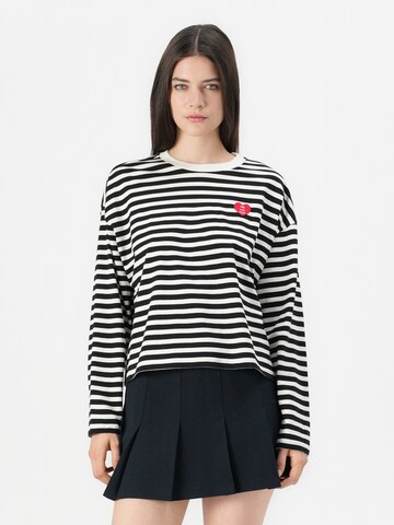 Pull-over Only Tall en noir : devant