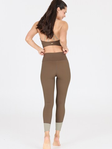 Athlecia Skinny Παντελόνι φόρμας 'Aspasia' σε καφέ