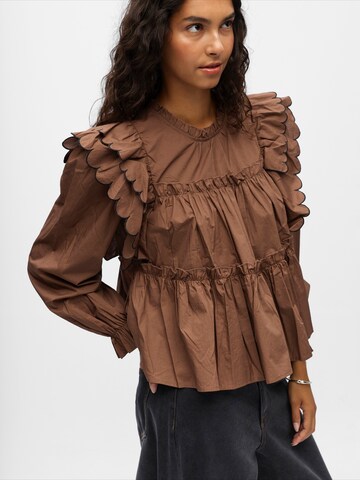 T-shirt 'OBJHOPE' OBJECT en marron