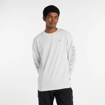 new balance Sweatshirt 'Athletics Classic' in Grijs: voorkant