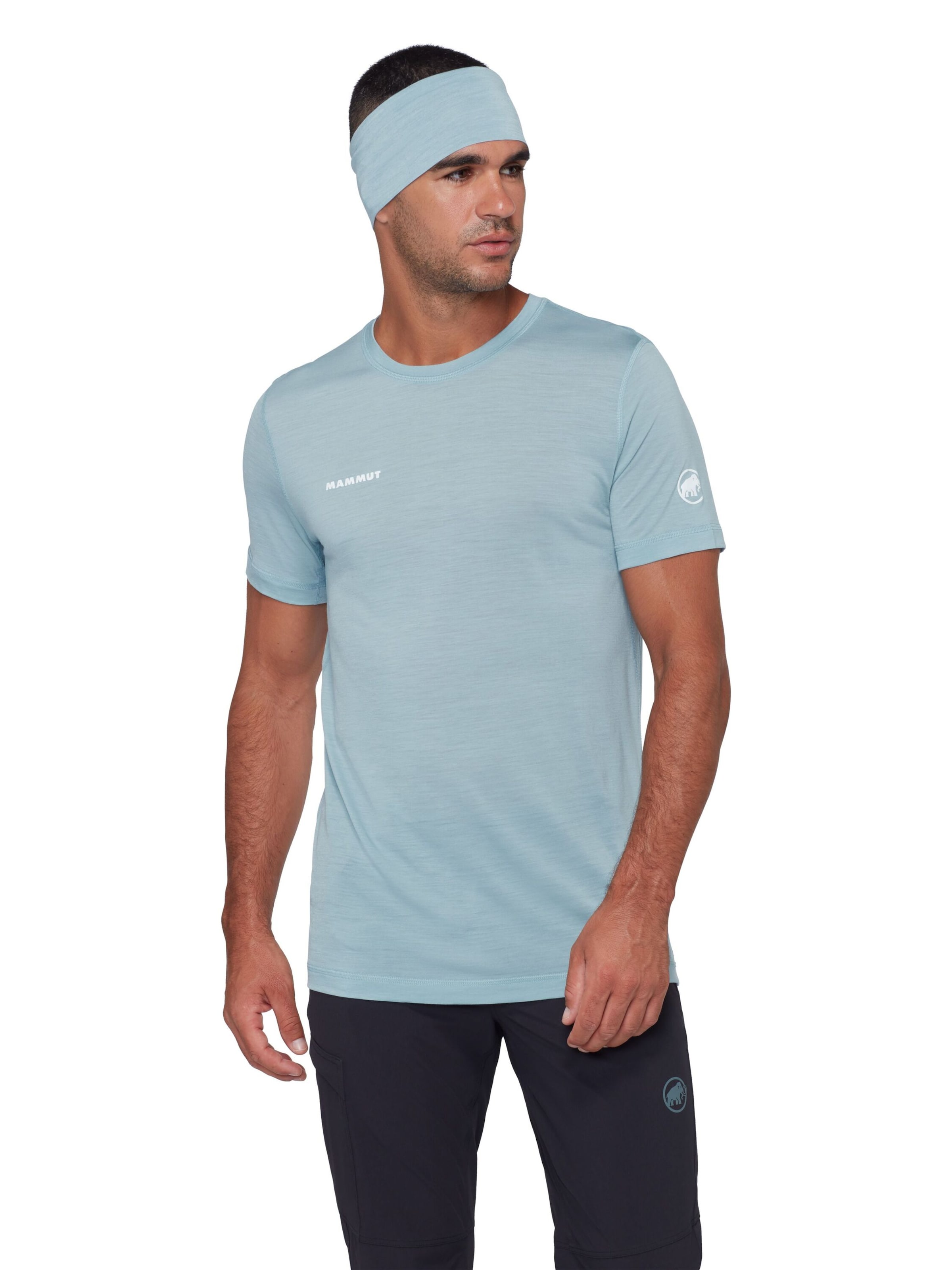 MAMMUT Performance Shirt in Blue: front