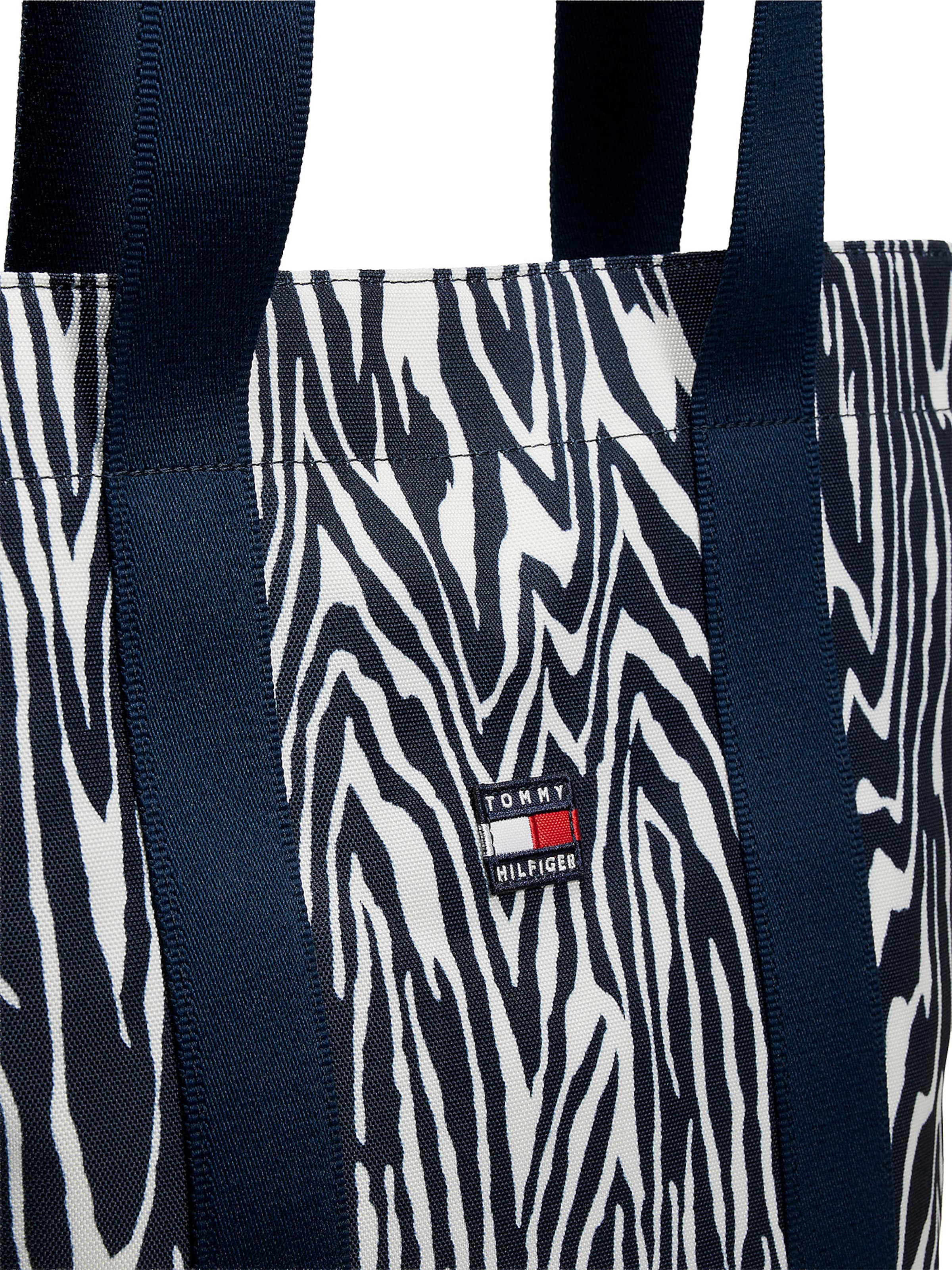 TOMMY HILFIGER Bag in Blue