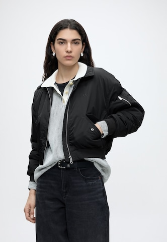 Calvin Klein Jeans regular Φθινοπωρινό και ανοιξιάτικο μπουφάν σε μαύρο