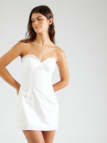 ABOUT YOU x Laura Giurcanu Sukienka 'Camilla' w kolorze biały: przód