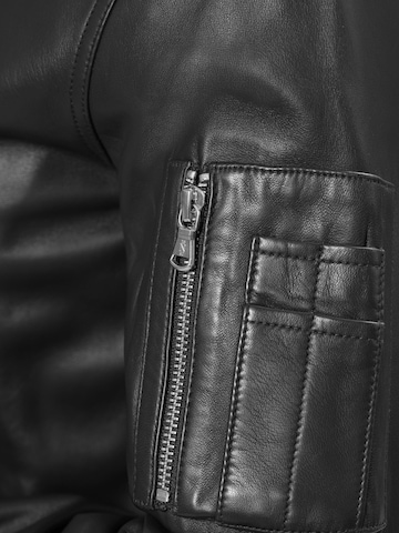 Veste mi-saison 'NEGil' 18N62 en noir
