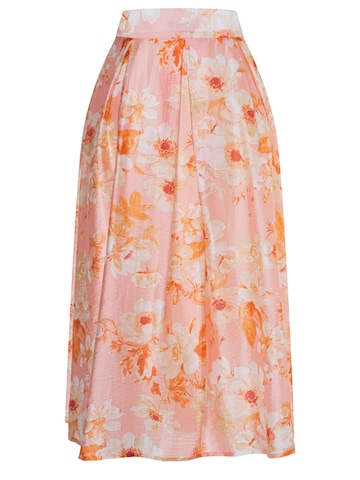 Ana Alcazar Rok in Roze