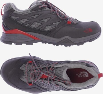 THE NORTH FACE Sneakers & Trainers in 39,5 in Grey: front