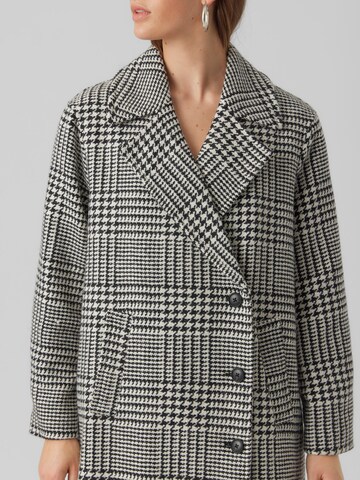 VERO MODA Between-seasons coat 'Hanna' in Black