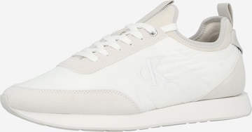 Calvin Klein Matalavartiset tennarit värissä valkoinen: etupuoli