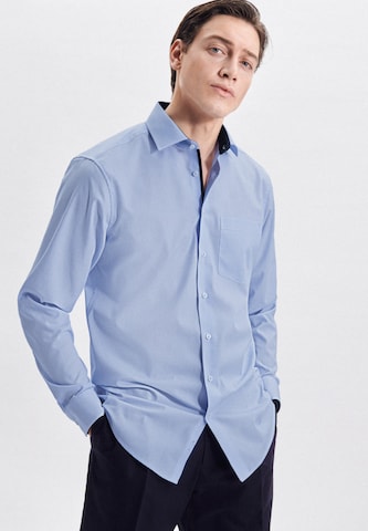 Coupe regular Chemise business SEIDENSTICKER en bleu