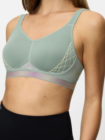 TRIUMPH Bustier Sport bh ' Triaction Cardio Flow ' in Groen