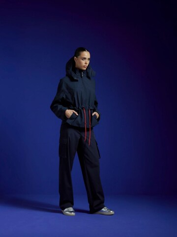 GUESS Regular Trousers in Blue