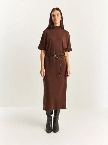 Robe Bianco Lucci en marron
