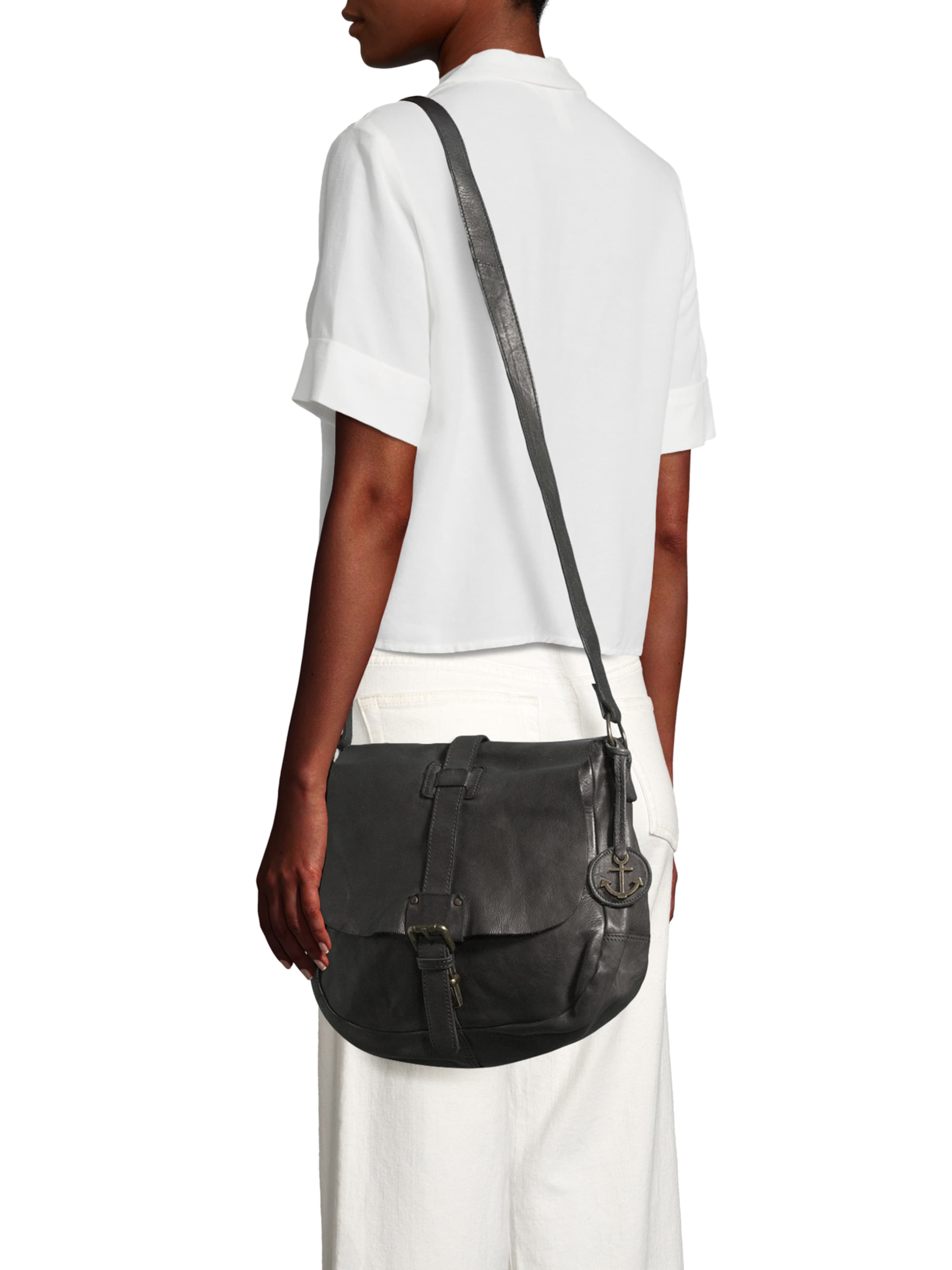 Harbour 2nd Skuldertaske 'Nauja' i sort: forside