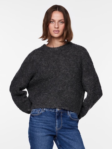 PIECES Sweater 'NATHERINE' in Grey: front