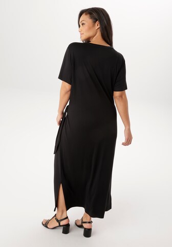 Aniston Kleid in Schwarz
