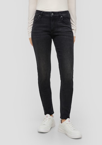 QS Skinny Jeans in Zwart: voorkant