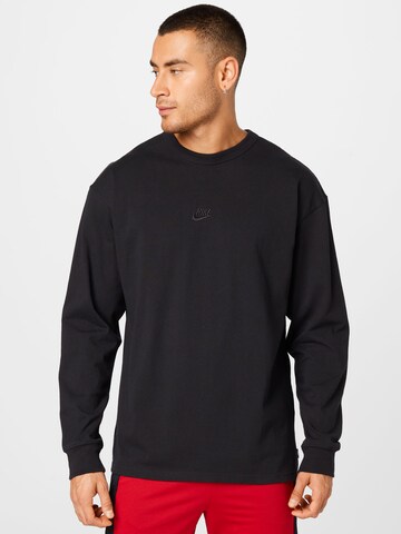 Nike Sportswear Shirt in Black: front